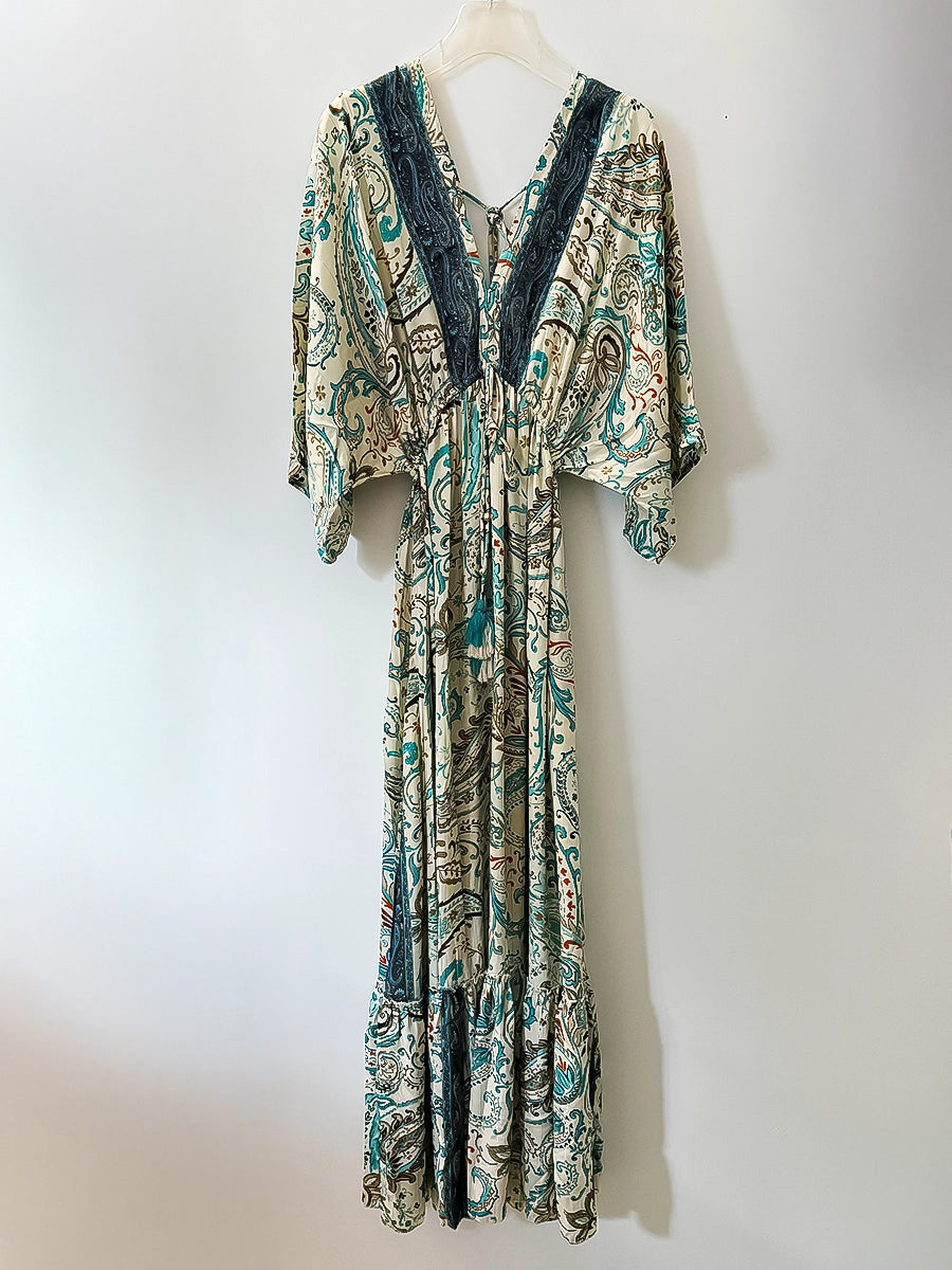 Vintage Inspired Flowing Long Dress